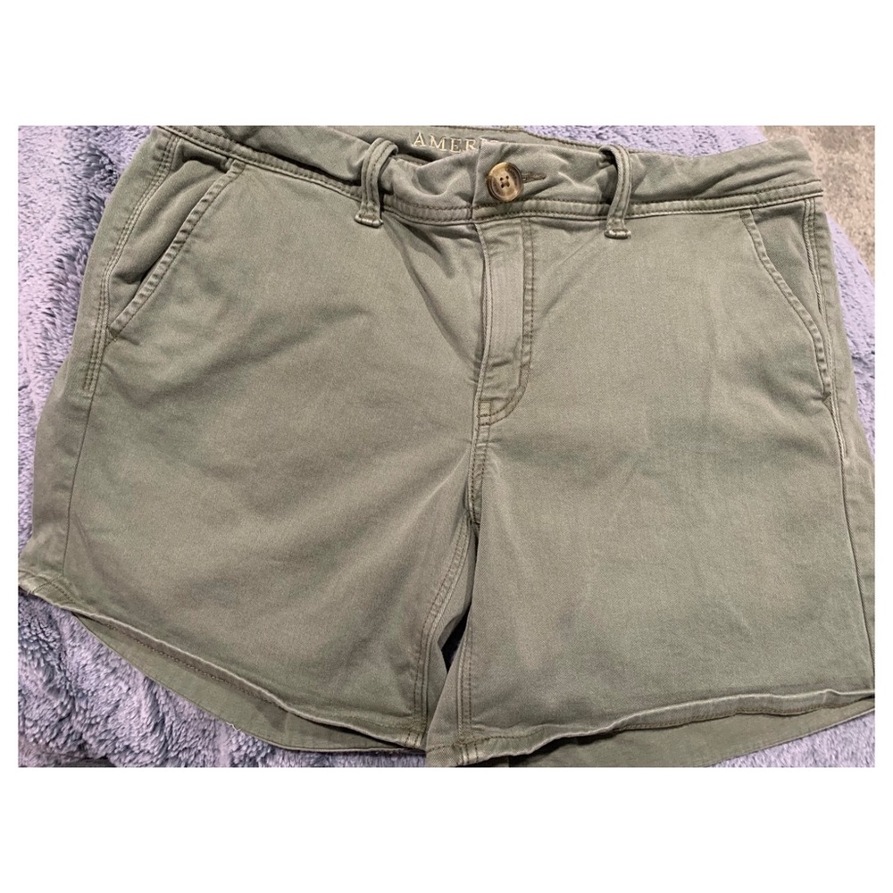 American Eagle Womens shorts